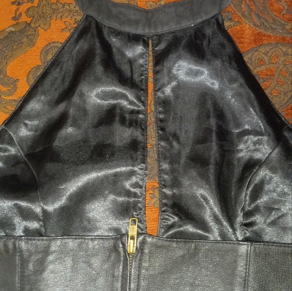 Women's plus size genuine leather all black halter - Picture 11 of 11